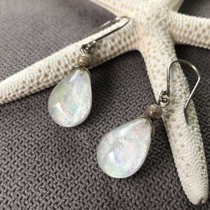 Gorgeous magical sparkly white teardrop dichroic glass and silver earrings (E25)